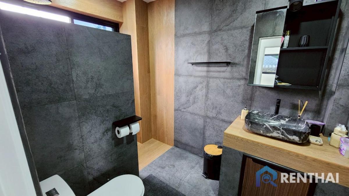 ขายบ้านพัทยา บางแสน ชลบุรี สัตหีบ : สำหรับ ขาย บ้าน 3 ห้องนอน ที่ ห้วยใหญ่