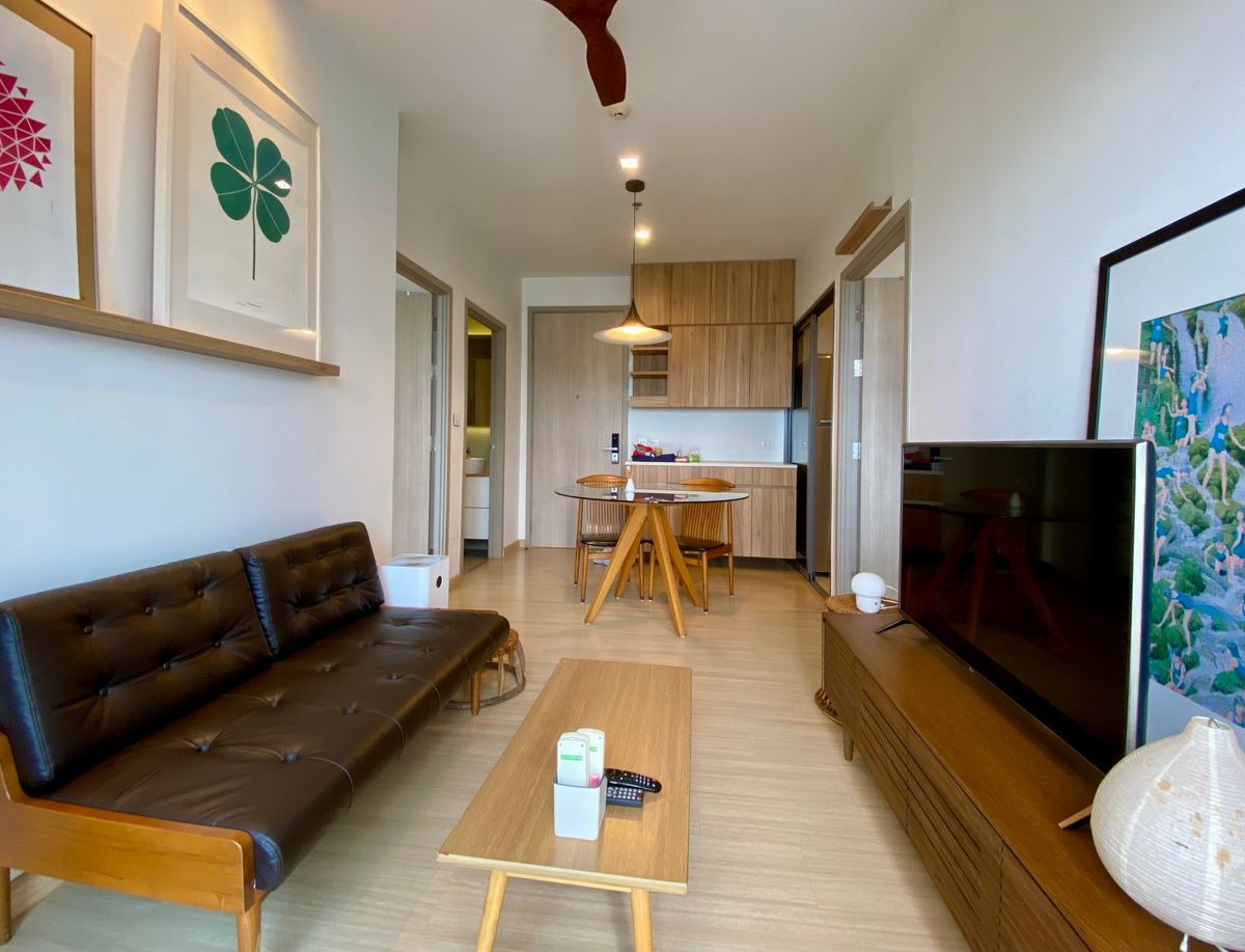 For SaleCondoOnnut, Udomsuk : 📍WhizDom Connect Sukhumvit, 2 bedrooms, beautiful decorated, high floor, beautiful view, next to the mall and near BTS
