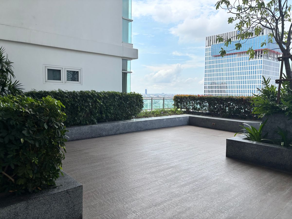 CondoBangna, Bearing, Lasalle : Duplex Rare Item @the Coast Bangkok 2, 150 sq.m. | Floor 21 | Beautiful view, no building | Rare room in the heart of Bang Na