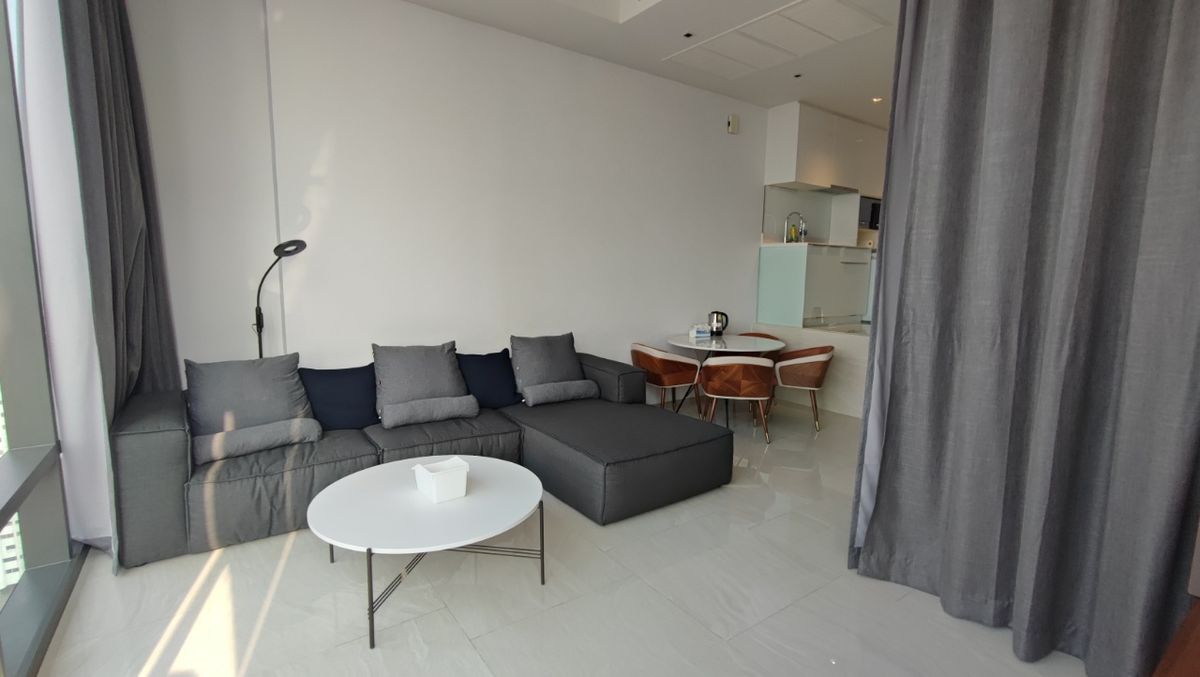 For RentCondoSilom, Saladaeng, Bangrak : Ashton Silom Luxury Condo 2 bedroom BTS Chong Nonsi