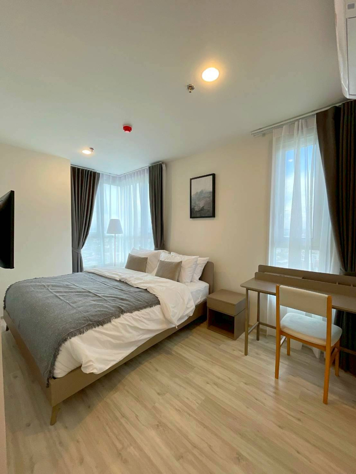 ให้เช่าคอนโดรัชดา ห้วยขวาง : 🔴30,000฿🔴 𝐗𝐓 𝐇𝐮𝐚𝐢𝐤𝐡𝐰𝐚𝐧𝐠┃เอ็กซ์ที ห้วยขวาง (พร้อมเช่า) ยินดีบริการ🙏สนใจทัก 𝙇𝙄𝙉𝙀 มานะคะ (ตอบไวมาก):​📱 รหัสทรัพย์​ 6902-0302📱: ไอดีไลน์:@bbcondo88