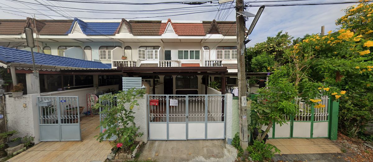 ขายทาวน์โฮมนนทบุรี บางใหญ่ บางบัวทอง : ขาย ทาวน์เฮ้าส์ 17 ตร.ว.  หมู่บ้านนารีนคร 2 Naree Nakorn 2 สวนใหญ่  นนทบุรี