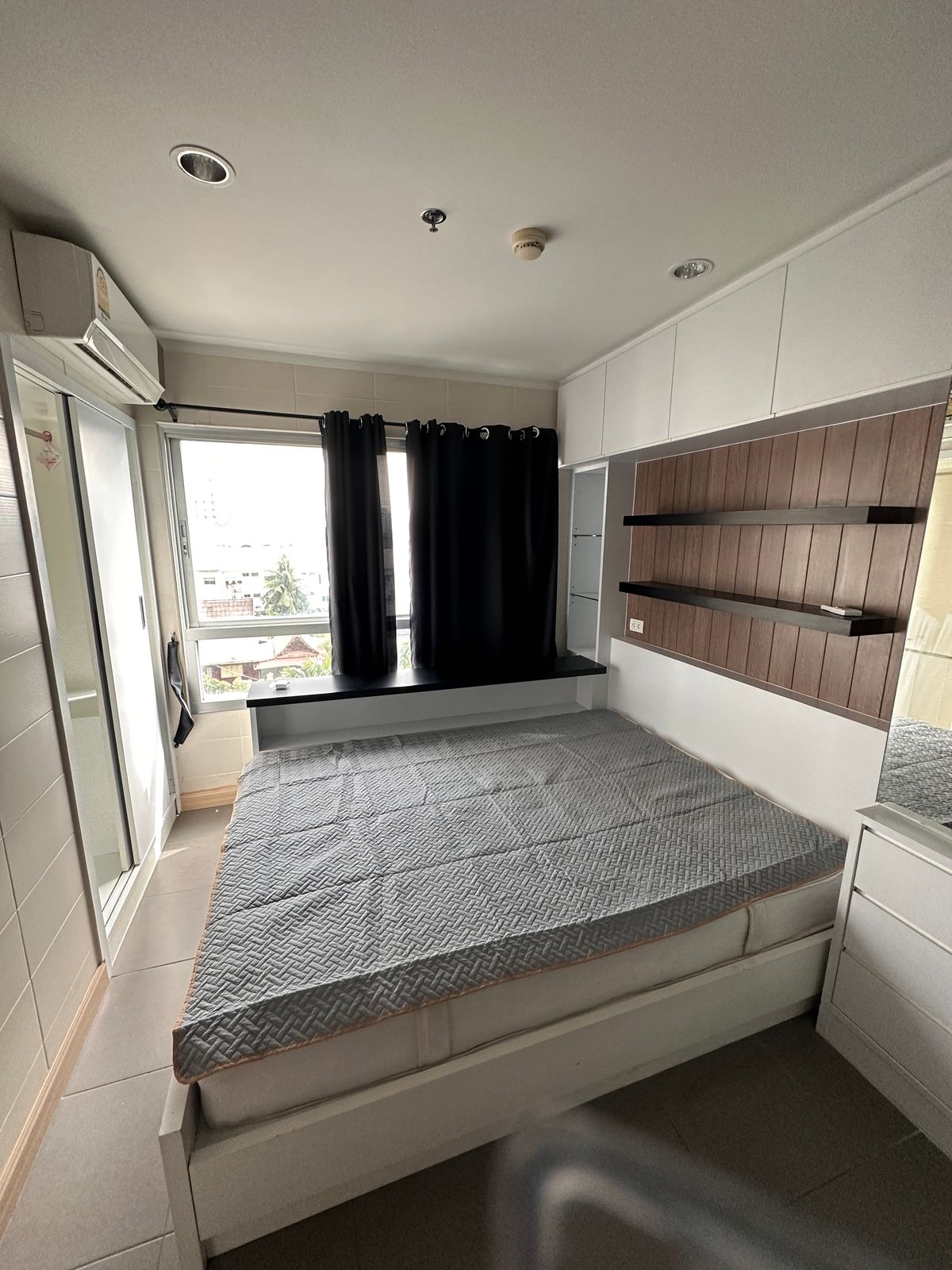For RentCondoPattanakan, Srinakarin : L16261163 - For rent, Lumpini Place Srinakarin - Hua Mak Station, Floor 5 (For Rent Condo Lumpini Place Srinakarin - Huamak Station)
