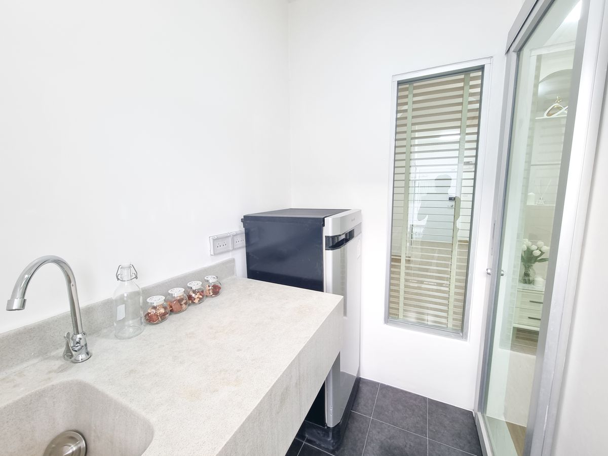 ขายคอนโดอ่อนนุช อุดมสุข : ขาย !! คอนโด เอสเปซ สุขุมวิท 77 (A Space Sukhumvit 77) ใกล้ใกล้ BTS Onnut