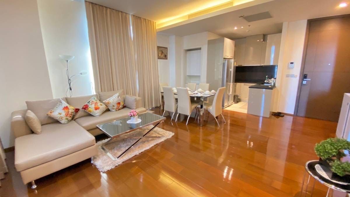 ให้เช่าคอนโดสุขุมวิท อโศก ทองหล่อ : 🔥Rent 2BR. big size @Quattro🔥94sqm. Floor24🔥Pricre 75,000/month