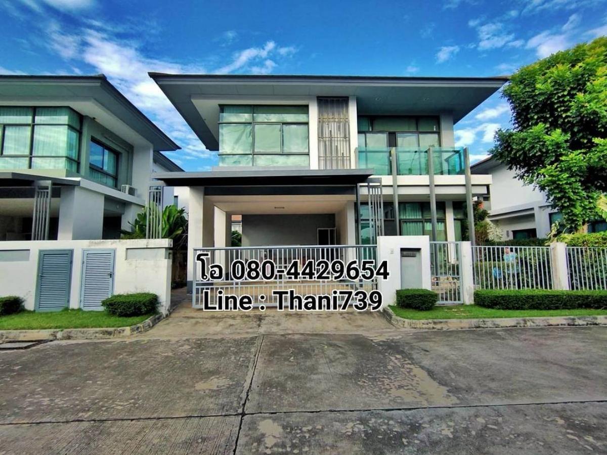 For SaleHouseChaengwatana, Muangthong : House for sale in Setthasiri Chaengwattana-Prachachuen The front of the house is near the expressway.
