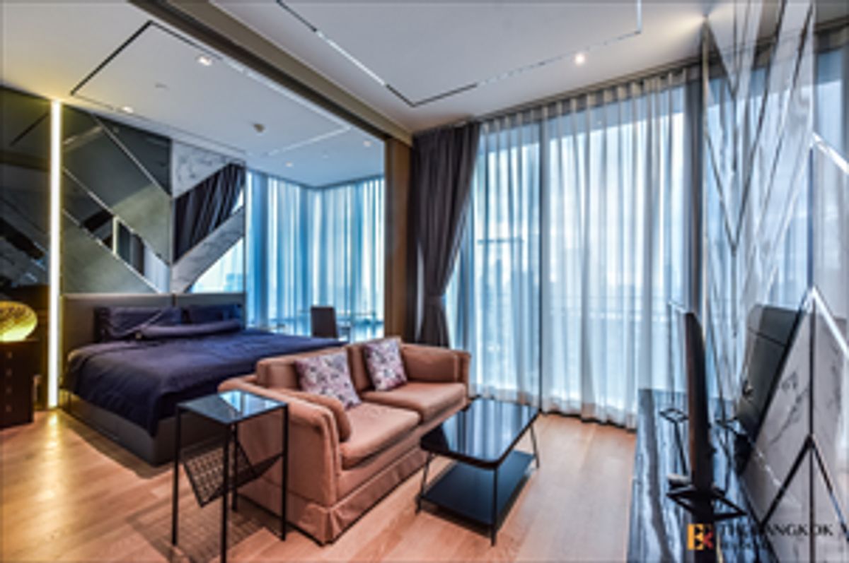 For RentCondoSilom, Saladaeng, Bangrak : Ashton Silom for Rent | 1 Bed 1 Bath | 35 SQ.M. | 35,000 By James Tel/Line: 065-824-1025