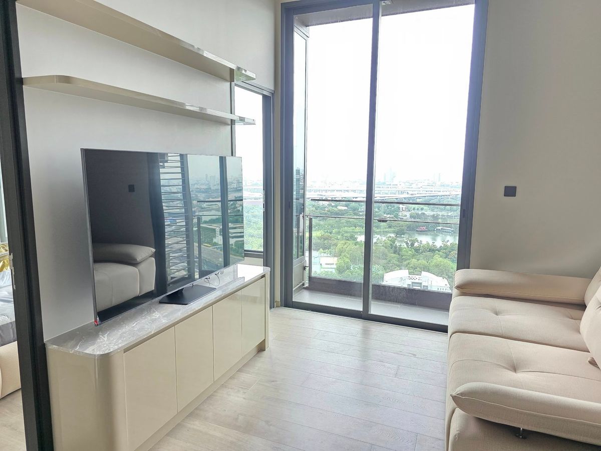 ให้เช่าคอนโดลาดพร้าว เซ็นทรัลลาดพร้าว : พร้อมอยู่ห้องใหม่ New Room - The Crest Park Residence 📍 1 Bed Plus+ with Bathroom 41 sqm