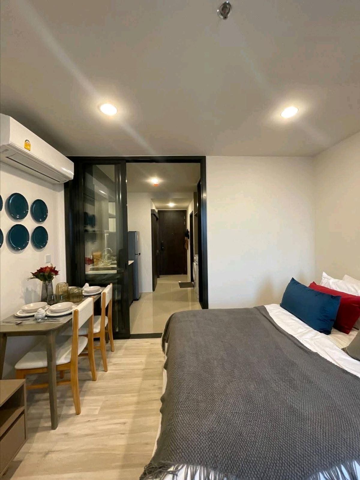 For RentCondoRatchadapisek, Huaikwang, Suttisan : 🔴15000 ฿ 🔴 𝐗𝐓 𝐇𝐮𝐚𝐢𝐤𝐡𝐰𝐚𝐧𝐠┃ 𝐇𝐮𝐚𝐢𝐤𝐡𝐰𝐚𝐧𝐠┃ XT Huai Khwang ✅ Near MRT Huai Khwang, happy to serve 🙏 Interested in greeting 𝙇𝙄𝙉𝙀 Mana (answer very quickly): 📱 Property code 6807-2407📱: ID LINE:@bbcondo88