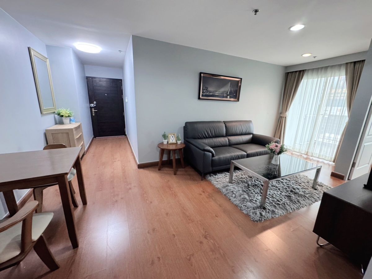 ให้เช่าคอนโดพระราม 9 เพชรบุรีตัดใหม่ RCA : RENT !! Condo Belle Grand, MRT Rama 9, 1 Bed, Tower D, Floor 9, 43 sq.m., Rent 20,000.-