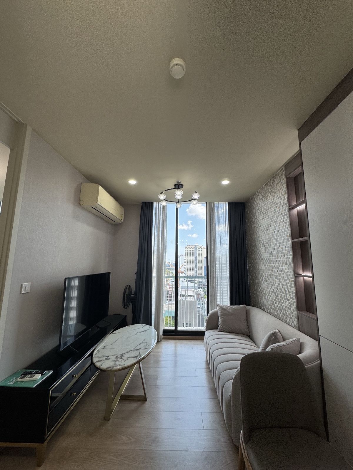 ให้เช่าคอนโดสุขุมวิท อโศก ทองหล่อ : Noble Recole Sukhumvit 19 ให้เช่า