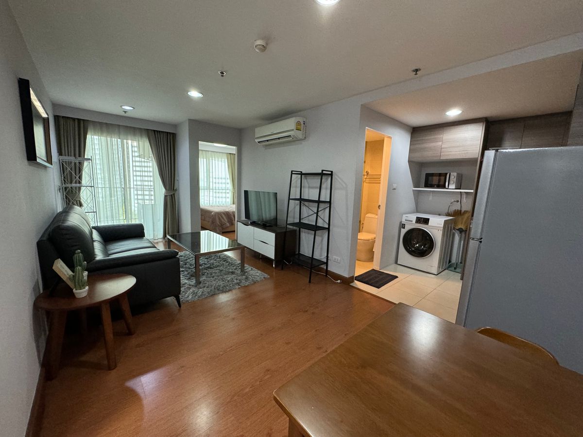 ให้เช่าคอนโดพระราม 9 เพชรบุรีตัดใหม่ RCA : RENT !! Condo Belle Grand, MRT Rama 9, 1 Bed, Tower D, Floor 9, 43 sq.m., Rent 20,000.-
