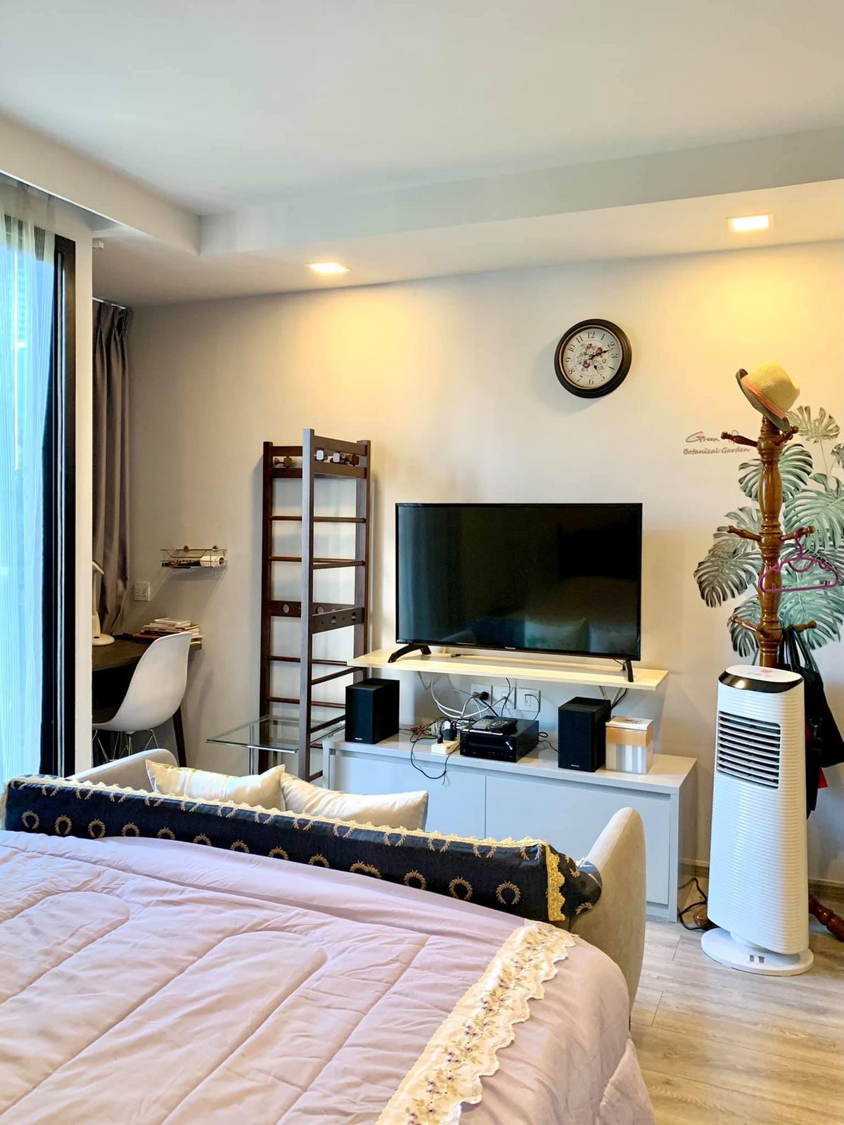 For SaleCondoRatchathewi,Phayathai : Maestro 14 Siam Ratchathewi【𝐒𝐄𝐋𝐋 & 𝐑𝐄𝐍𝐓】🔥Simple, elegant, good looking. Live a balanced life in the heart of Siam New room, fully decorated 🔥 Contact Line ID: @hacondo