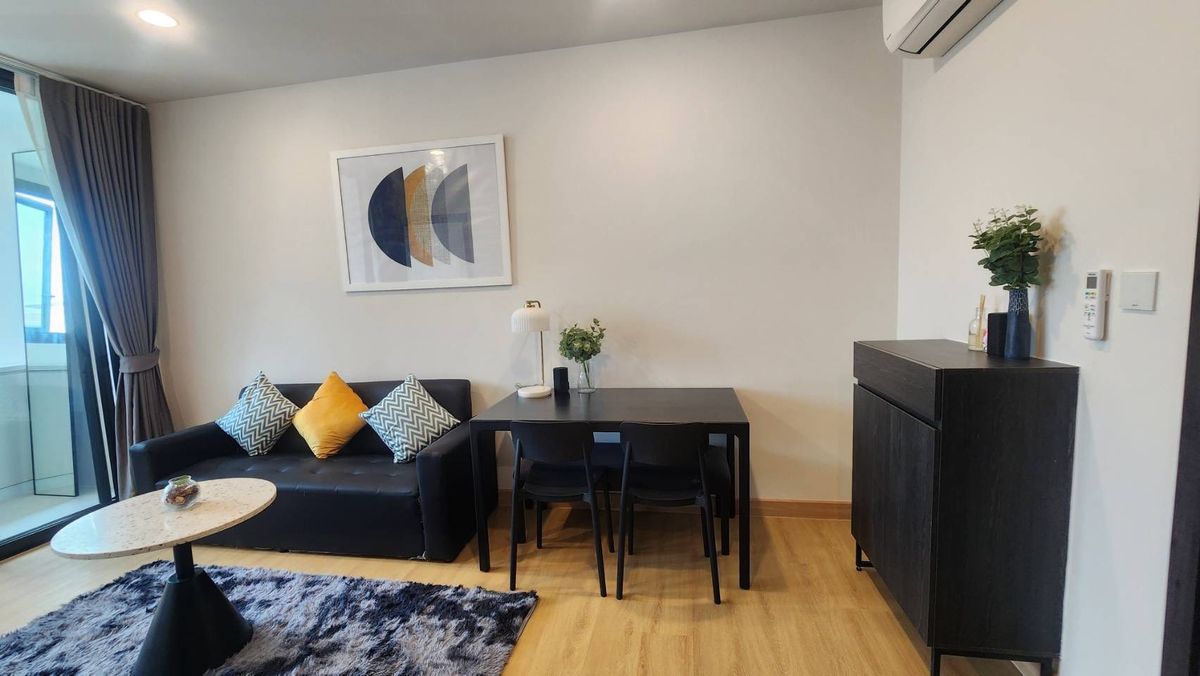 For RentCondoRatchadapisek, Huaikwang, Suttisan : 🔴18,000฿🔴 𝐗𝐓 𝐇𝐮𝐚𝐢𝐤𝐡𝐰𝐚𝐧𝐠┃XT Huai Khwang ✅ Near MRT Huai Khwang, happy to serve 🙏 If interested, please contact 𝙇𝙄𝙉𝙀 (very fast response): 📱 Property code 6804-2908 📱: Line ID: @bbcondo88