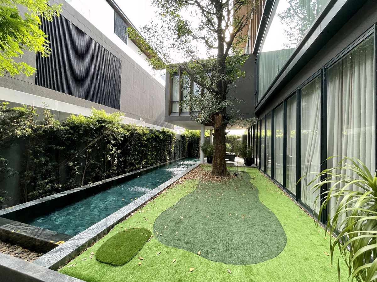 ให้เช่าบ้านพระราม 9 เพชรบุรีตัดใหม่ RCA : For Rent | Issara Residence Rama9 