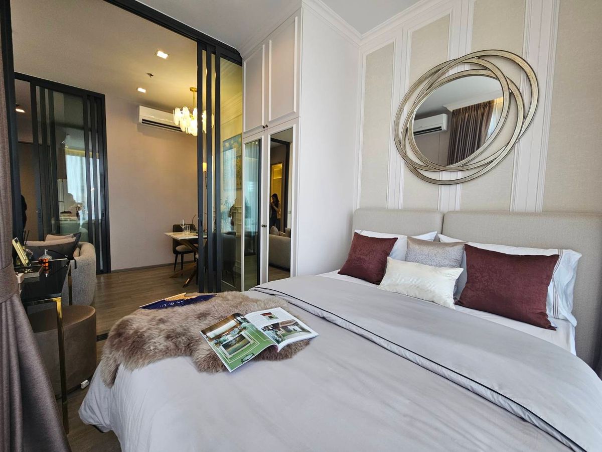 For SaleCondoRatchathewi,Phayathai : ✨ The cheapest price of 1 Bedroom 35 SQ.M. 8.08 MB ✨ TTHEADDERSIAMARATCHATHEWI is only 150 meters and 1 station to Siam.