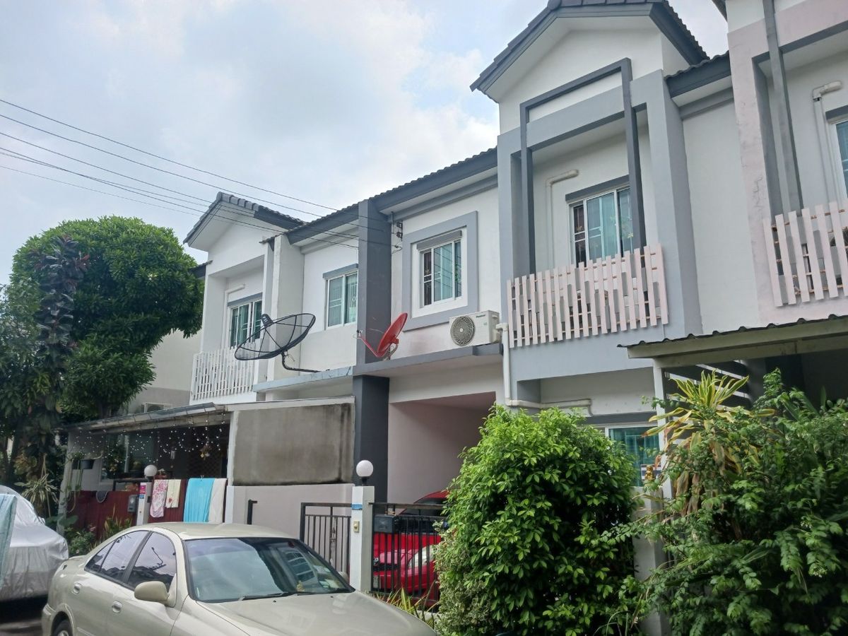 For SaleTownhomeChaengwatana, Muangthong : 2 -story townhouse, Lyonov Village, Don Mueang - Chaeng Watthana