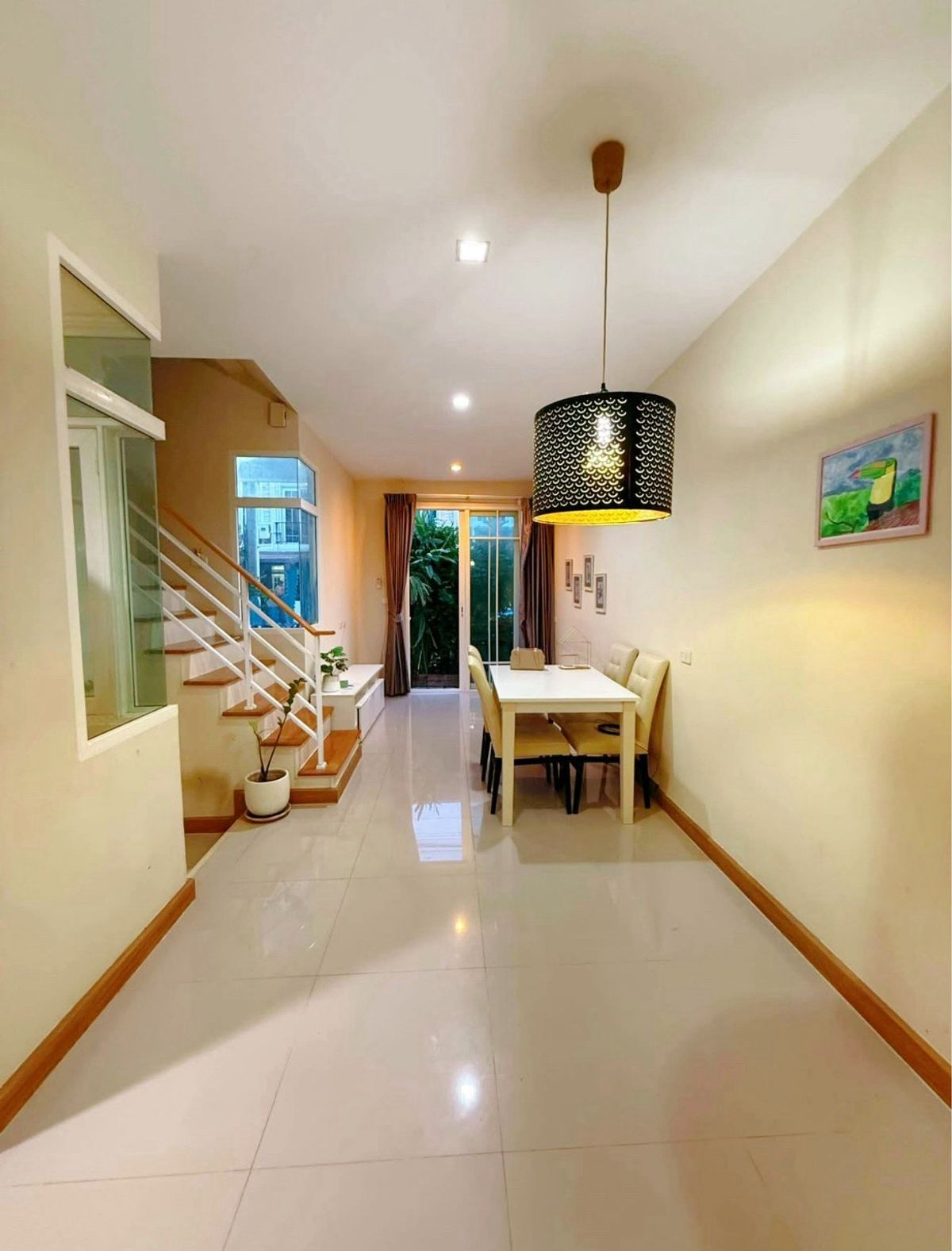 ให้เช่าทาวน์โฮมลาดกระบัง สุวรรณภูมิ : ✅ For Rent ✅ Golden Town Bangna - Suanluang