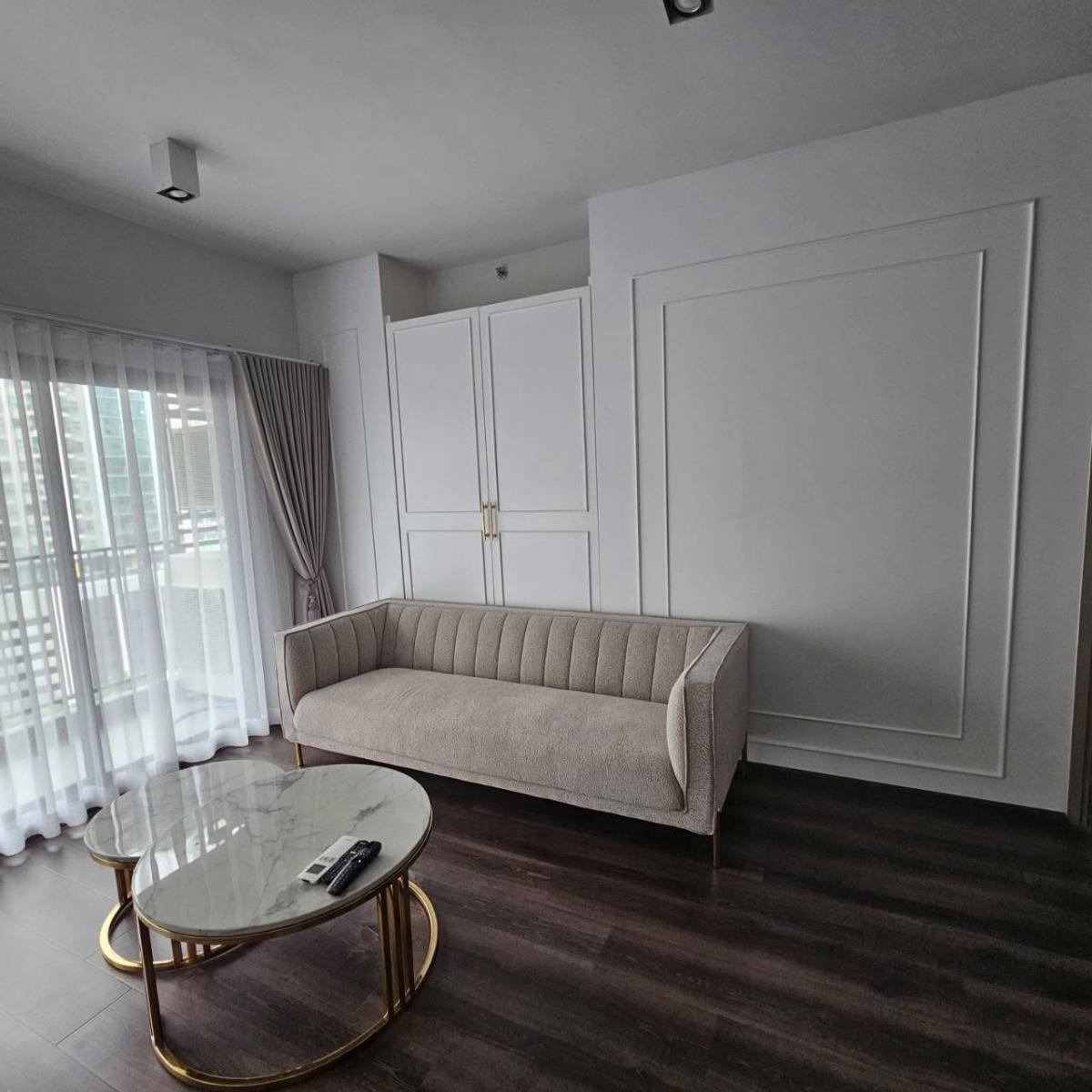 For SaleCondoRama9, Petchburi, RCA : Luxury condo Ideo Rama 9-Asoke 2 bedrooms, 2 bathrooms, 90.57 sq.m.For sale at 16.5 million, rent at 65,000 Baht/month. Near BTS/MRT Rama 9!