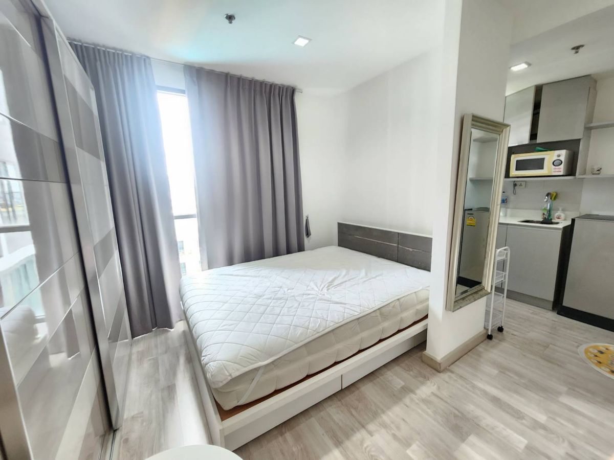ให้เช่าคอนโดวงเวียนใหญ่ เจริญนคร :  ให้เช่า ถูกมาก ไอดีโอ โมบิ สาทร ( Ideo mobi sathorn ) ติด BTS ธนบุรี  50 เมตร พร้อมเฟอร์ เพียง 11,000 บาท  