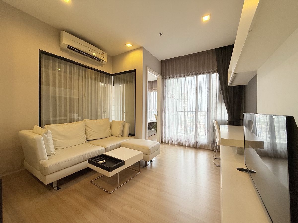 ให้เช่าคอนโดวงเวียนใหญ่ เจริญนคร : ให้เช่า 1 นอน Urbano Absolute Sathorn Taksin ใกล้ห้าง IconSiam BTS กรุงธนบุรี 