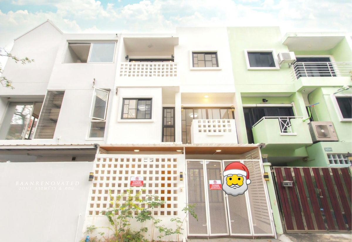 ขายทาวน์โฮมนวมินทร์ รามอินทรา : 🏡 ทาวน์โฮม 3 ชั้น รีโนเวทใหม่ทั้งหลัง พร้อมวิวสวน & สระว่ายน้ำ 📍 หมู่บ้าน Private Villa ซอยนวมินทร์ 135 💥 ราคาเพียง 4.49 ล้านบาท (จาก 4.69 ลบ.)