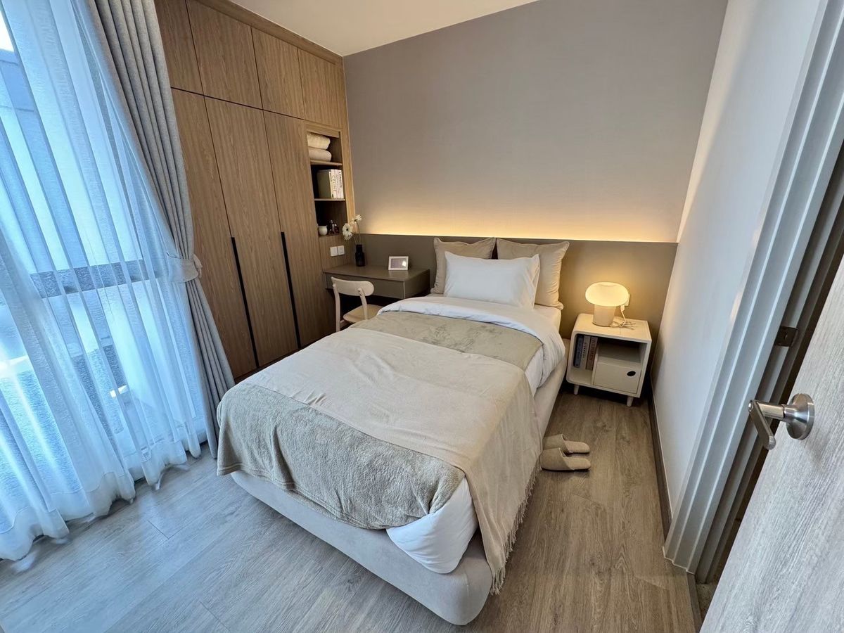 For SaleOfficeRama5, Ratchapruek, Bangkruai : For sale, luxury townhome, 3.5 floors, 4 bedrooms, 4 bathrooms, 2 projects, Nue Cove North, Ratchaphruek