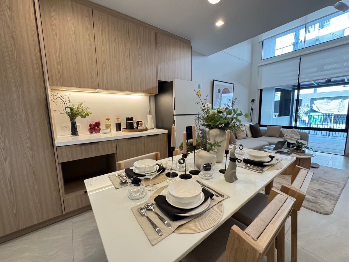 For SaleOfficeRama5, Ratchapruek, Bangkruai : For sale, luxury townhome, 3.5 floors, 4 bedrooms, 4 bathrooms, 2 projects, Nue Cove North, Ratchaphruek