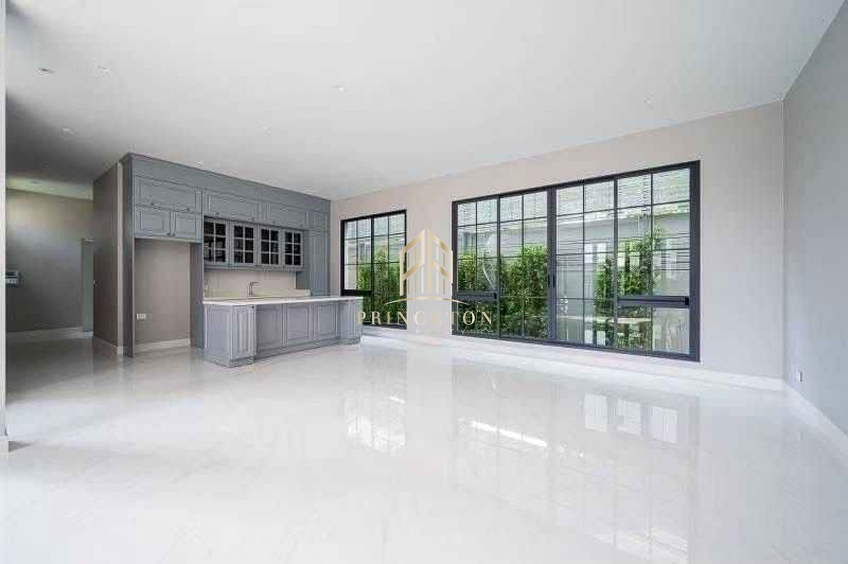 HousePattanakan, Srinakarin : Luxury House For Sale or Rent Narasiri Krungthep Kreetha 📞092-4252445