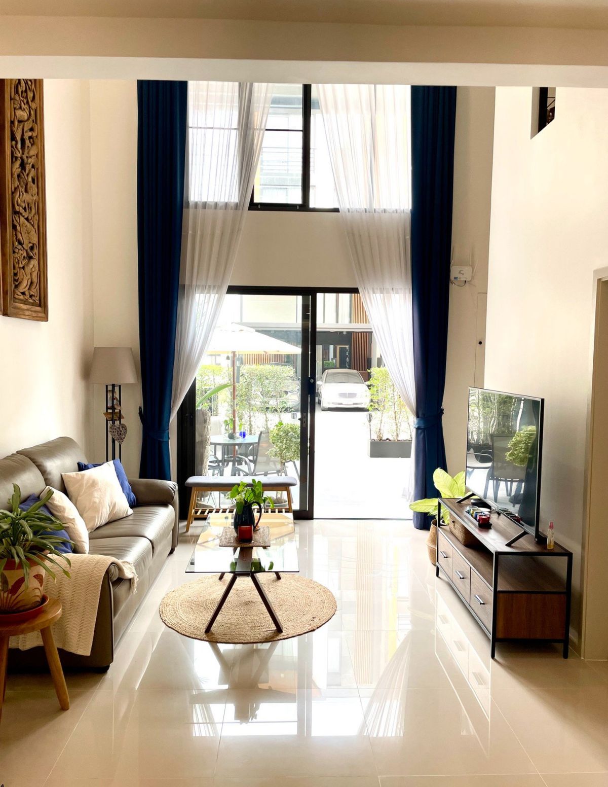 ให้เช่าบ้านพัฒนาการ ศรีนครินทร์ : house for rent at Pattanakran32 ● Available 1 June 2025 but can view now
● 220 sqm
● 3 bedrooms
● 4 bathrooms