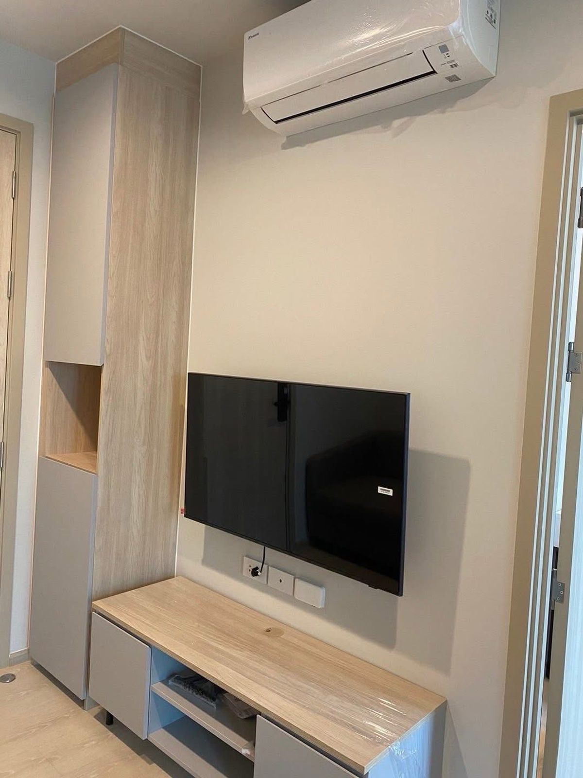 ให้เช่าคอนโดบางนา แบริ่ง ลาซาล : ให้เช่า 🔥 Nue Mega Plus Bangna 🔥 เฟอร์นิเจอร์ และ เครื่องใช้ไฟฟ้าครบ ใกล้ MEGA