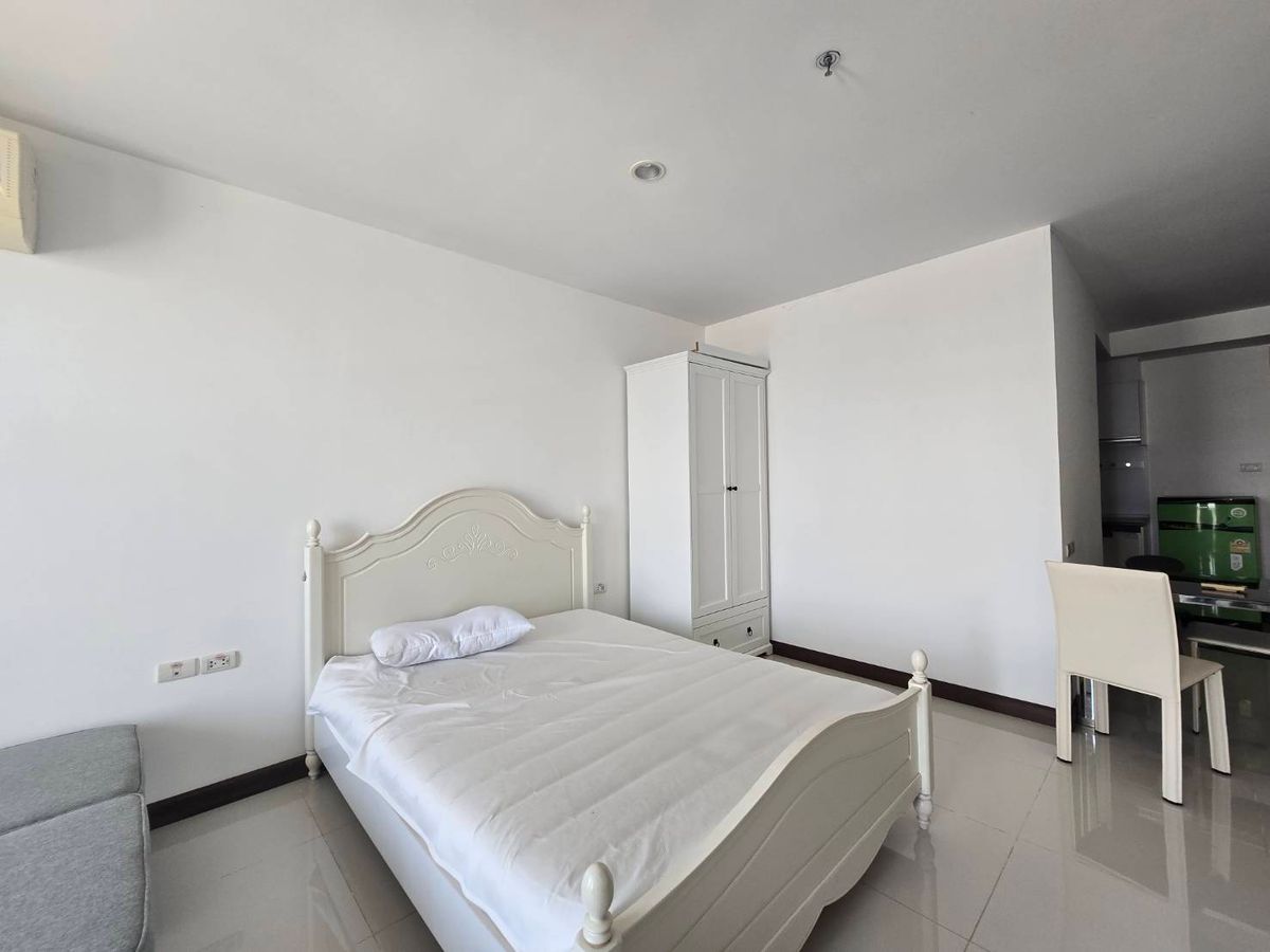 For RentCondoRama3 (Riverside),Satupadit : For Rent 1 Bed. There are many rooms to choose from.