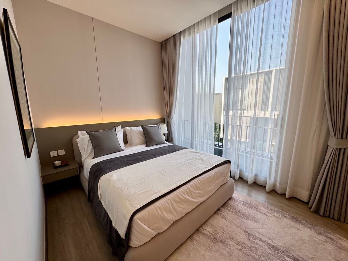 For SaleOfficeRama5, Ratchapruek, Bangkruai : For sale, luxury townhome, 3.5 floors, 4 bedrooms, 4 bathrooms, 2 projects, Nue Cove North, Ratchaphruek