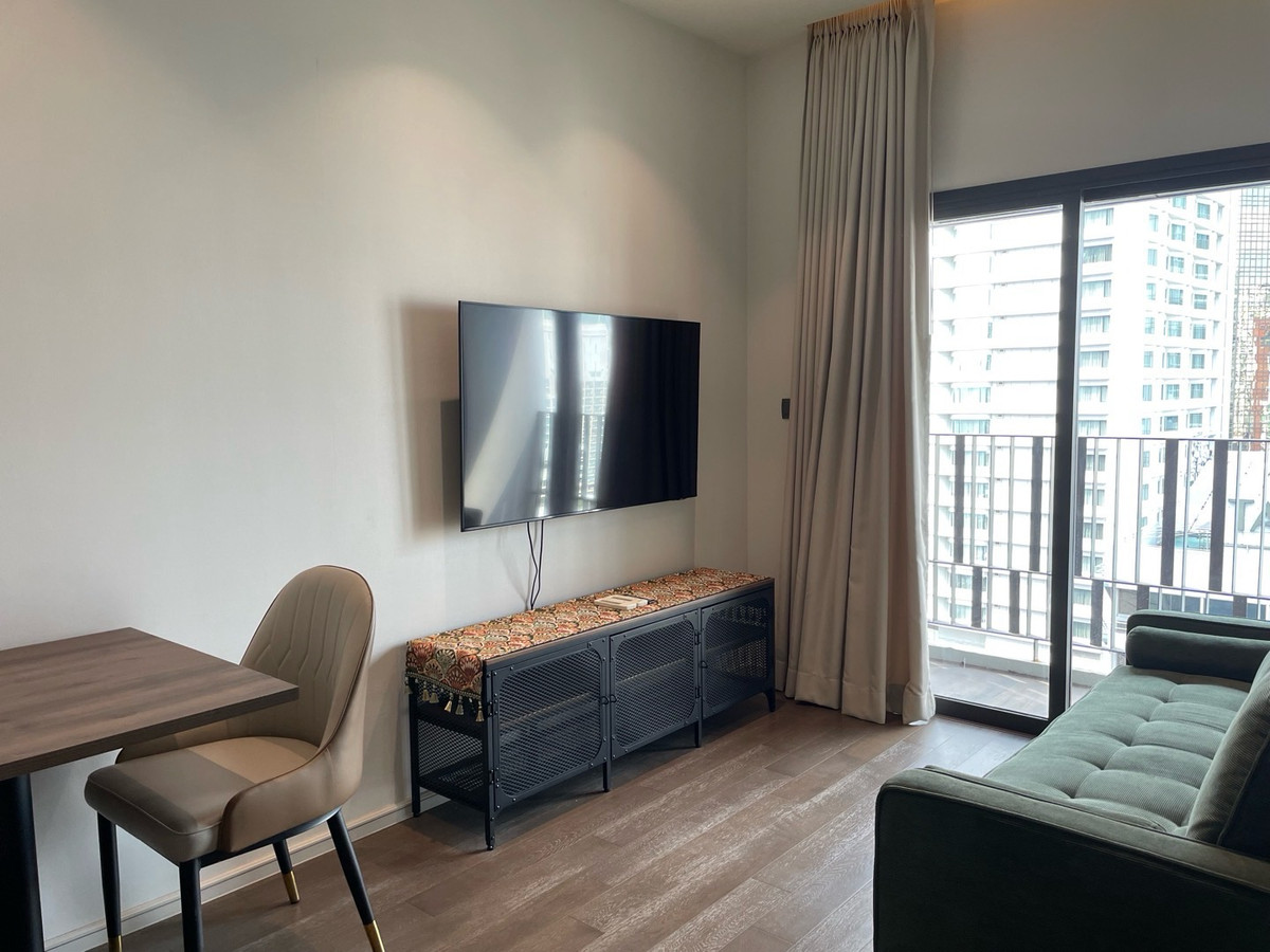 ให้เช่าคอนโดสุขุมวิท อโศก ทองหล่อ : Muniq 23 For Rent (ให้เช่า) - 1 bedroom 1 bathroom