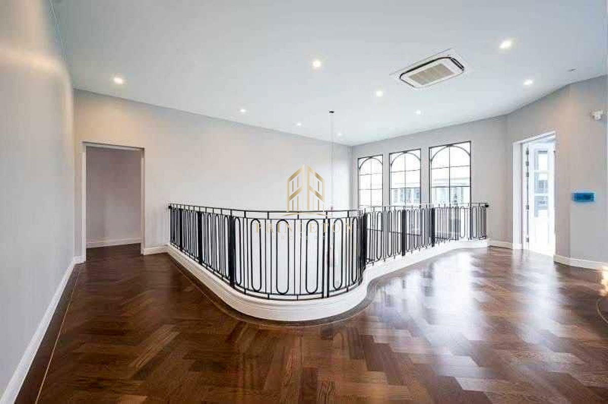 HousePattanakan, Srinakarin : Luxury House For Sale or Rent Narasiri Krungthep Kreetha 📞092-4252445