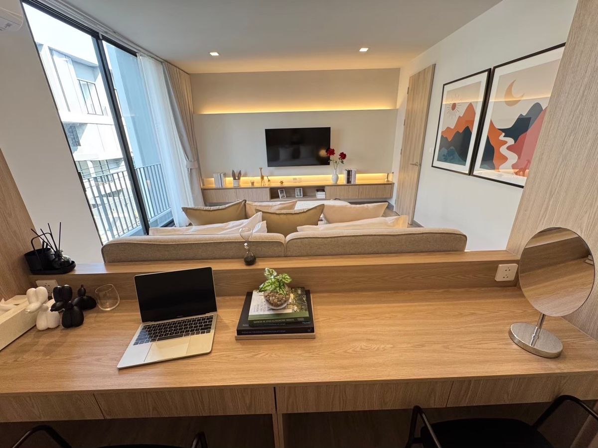 For SaleOfficeRama5, Ratchapruek, Bangkruai : For sale, luxury townhome, 3.5 floors, 4 bedrooms, 4 bathrooms, 2 projects, Nue Cove North, Ratchaphruek