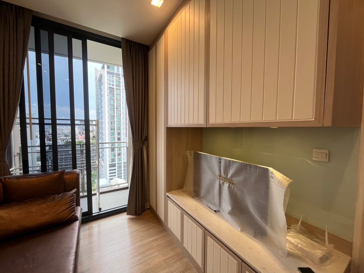 For SaleCondoSapankwai,Jatujak : Cheaper than this, no longer with The Line at the square meter below four positions, good position The owner is very cute. The cheap selling. Just want to go home. Interested, please contact 0876358339. Dont miss it!