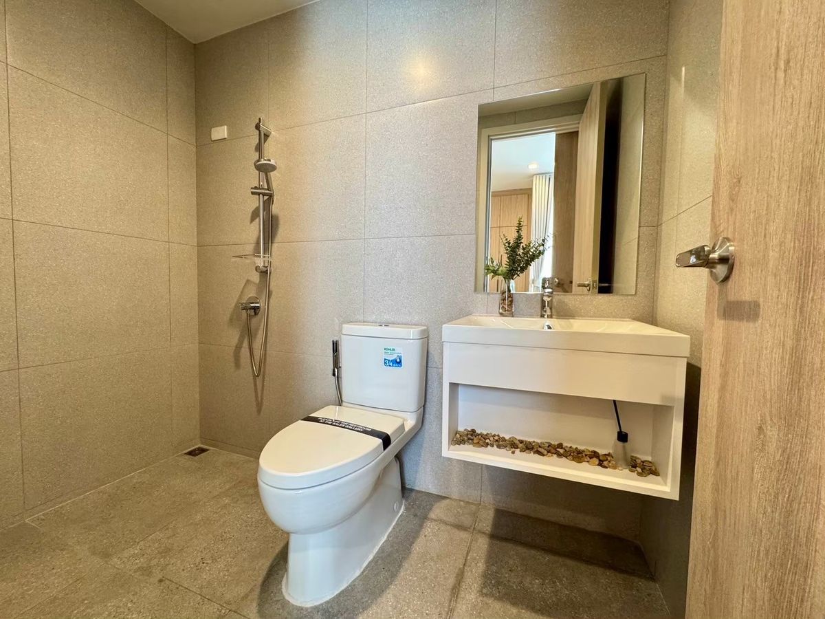 For SaleOfficeRama5, Ratchapruek, Bangkruai : For sale, luxury townhome, 3.5 floors, 4 bedrooms, 4 bathrooms, 2 projects, Nue Cove North, Ratchaphruek