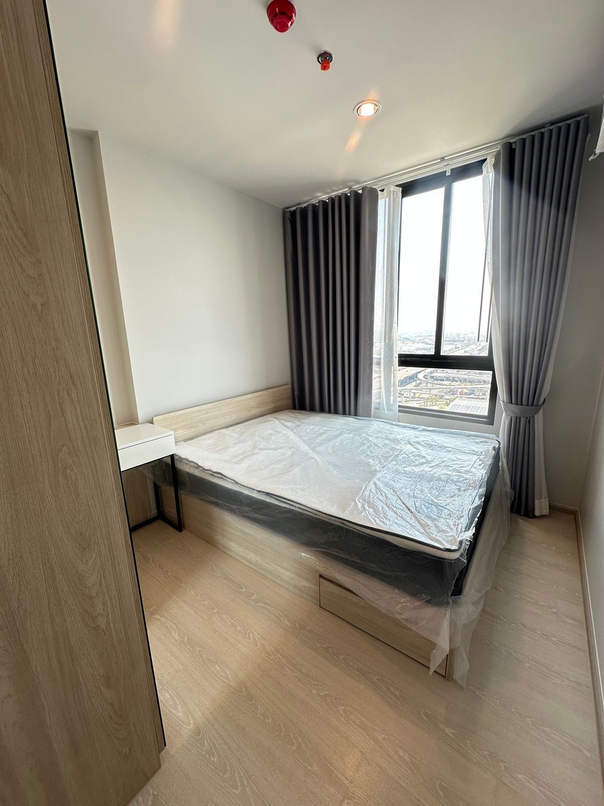 ให้เช่าคอนโดบางนา แบริ่ง ลาซาล : ให้เช่า 📍 Nue Mega Plus Bangna 📍 2 ห้องนอน เฟอร์นิเจอร์ และ เครื่องใช้ไฟฟ้าครบ 