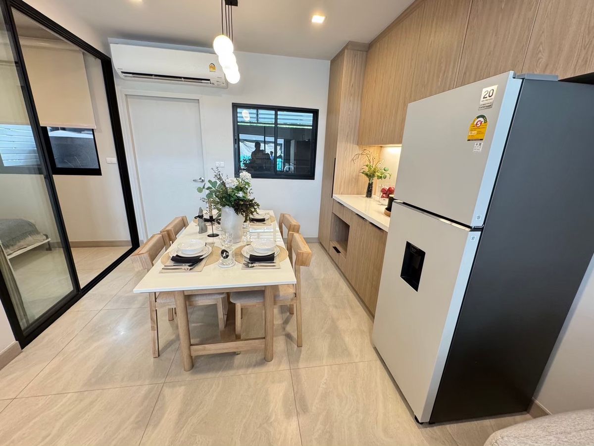 For SaleOfficeRama5, Ratchapruek, Bangkruai : For sale, luxury townhome, 3.5 floors, 4 bedrooms, 4 bathrooms, 2 projects, Nue Cove North, Ratchaphruek