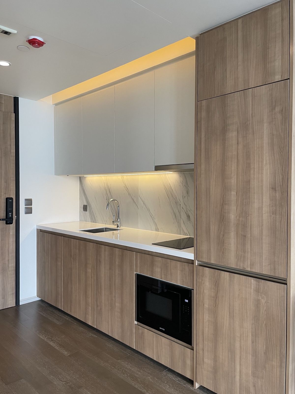 ให้เช่าคอนโดสุขุมวิท อโศก ทองหล่อ : 🔥ให้เช่าด่วน🔥มิวนีค สุขุมวิท 23 วิวสวย ไม่บล็อค เฟอร์นิเจอร์ครบพร้อมเข้าอยู่ *เลี้ยงสัตว์ได้