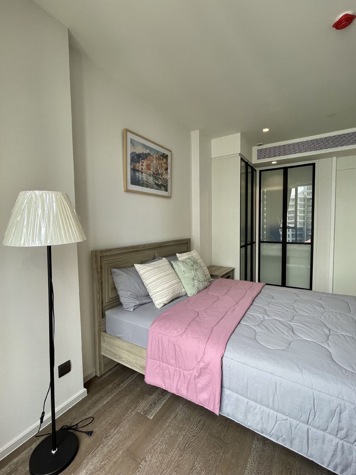 ให้เช่าคอนโดสุขุมวิท อโศก ทองหล่อ : 🔥ให้เช่าด่วน🔥มิวนีค สุขุมวิท 23 วิวสวย ไม่บล็อค เฟอร์นิเจอร์ครบพร้อมเข้าอยู่ *เลี้ยงสัตว์ได้