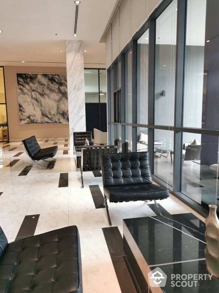 For SaleCondoRama9, Petchburi, RCA : Studio Condo at Life Asoke near ARL Makkasan