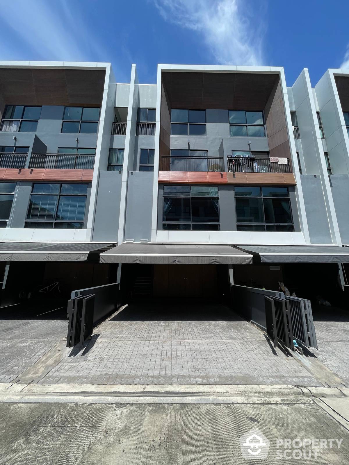 For SaleTownhomeRama3 (Riverside),Satupadit : 3-BR Townhouse at Arden Rama 3 in Chong Nonsi