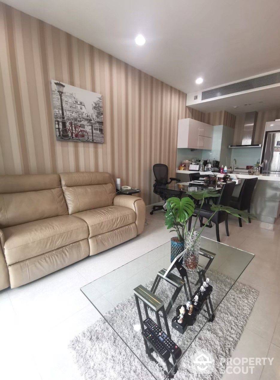For SaleCondoWitthayu, Chidlom, Langsuan, Ploenchit : 2-BR Condo at Q Langsuan near BTS Ratchadamri