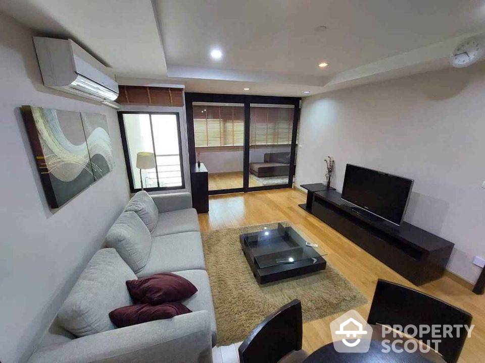 ขายคอนโดสาทร นราธิวาส : คอนโด 1-ห้องนอน ที่ สาธร การ์เด้นส์ ใกล้ MRT สีลม