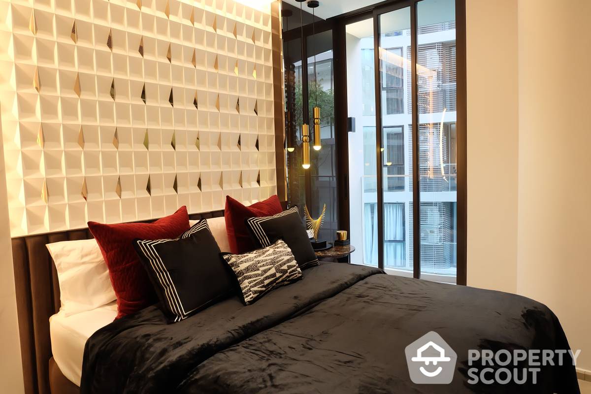 For SaleCondoSukhumvit, Asoke, Thonglor : 2-BR Condo at Fynn Asoke near BTS Asok