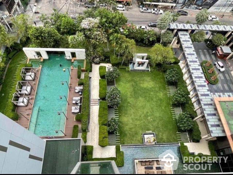 For SaleCondoSathorn, Narathiwat : 1-BR Condo at The Address Sathorn near BTS Saint Louis