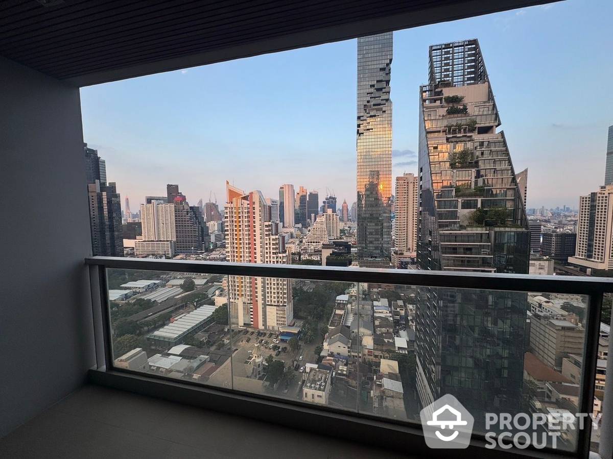 For SaleCondoSathorn, Narathiwat : 1-BR Condo at The Address Sathorn near BTS Saint Louis