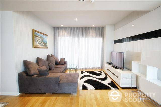 For SaleCondoSukhumvit, Asoke, Thonglor : 2-BR Condo at Millennium Residence @ Sukhumvit Condominium near BTS Phrom Phong